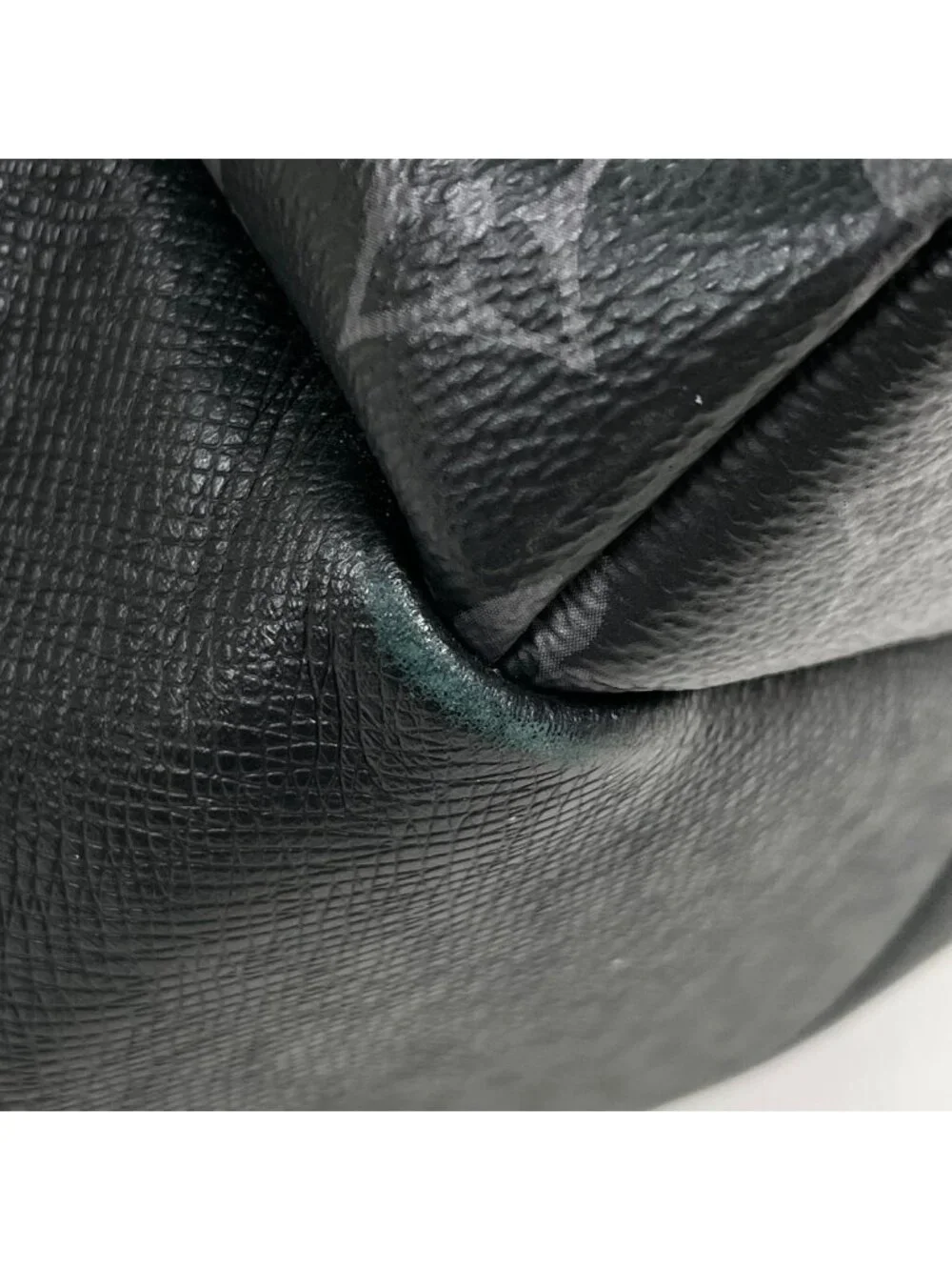 Louis Vuitton Discovery Backpack Taigarama Noir